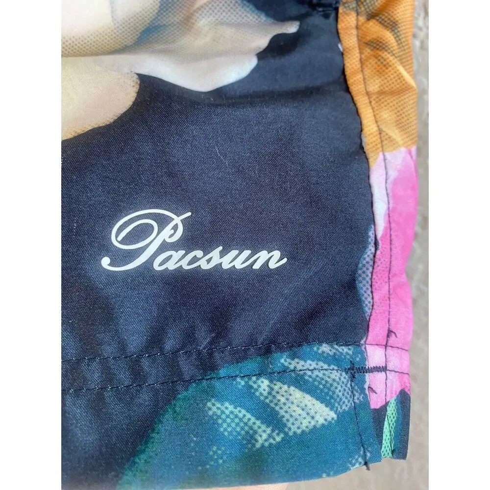 PacSun Black Floral Men’s Swim Trunks/Casual Shorts Size Medium